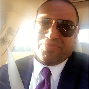 Meet your Posher, Christian